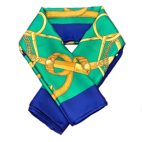 foulard soie homme hermes|foulards carré Hermes.